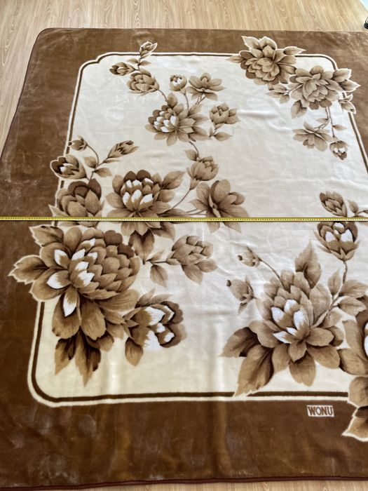 Продам теплу ковдру WONU (вживане)