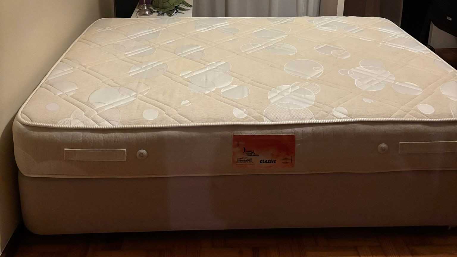 Sommier+ colchão 60€