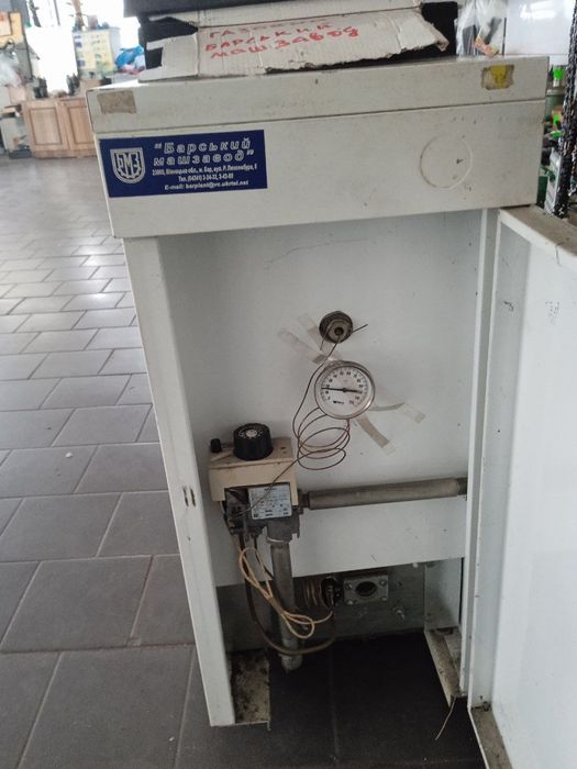 Продам газовий котел парапетний