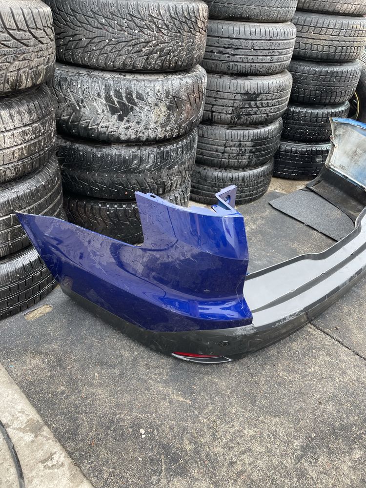Задній бампер Ford Focus мк 3 універсал