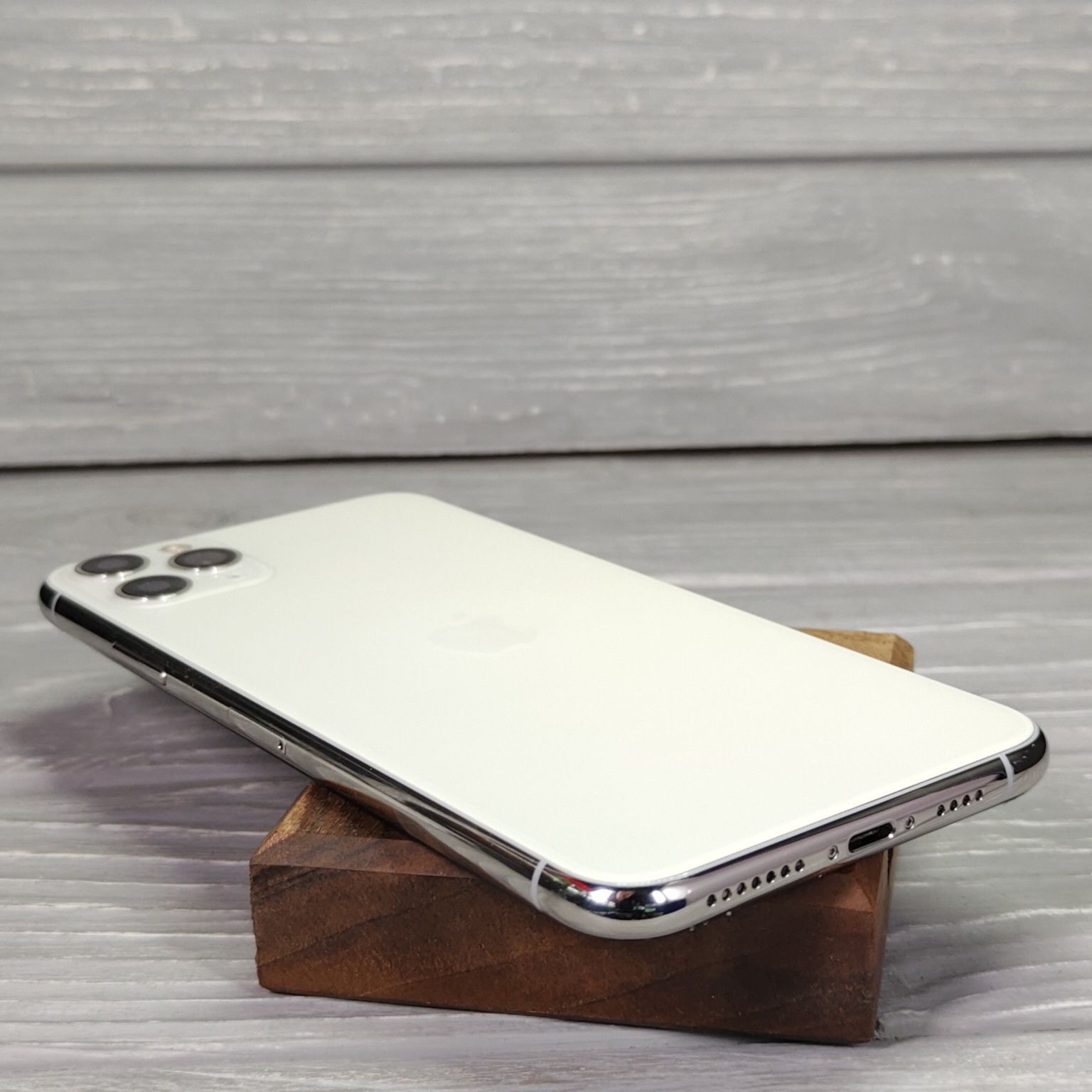 iPhone 11 Pro Max 256 GB Silver / Айфон 11 Про Макс 256 ГБ Білий