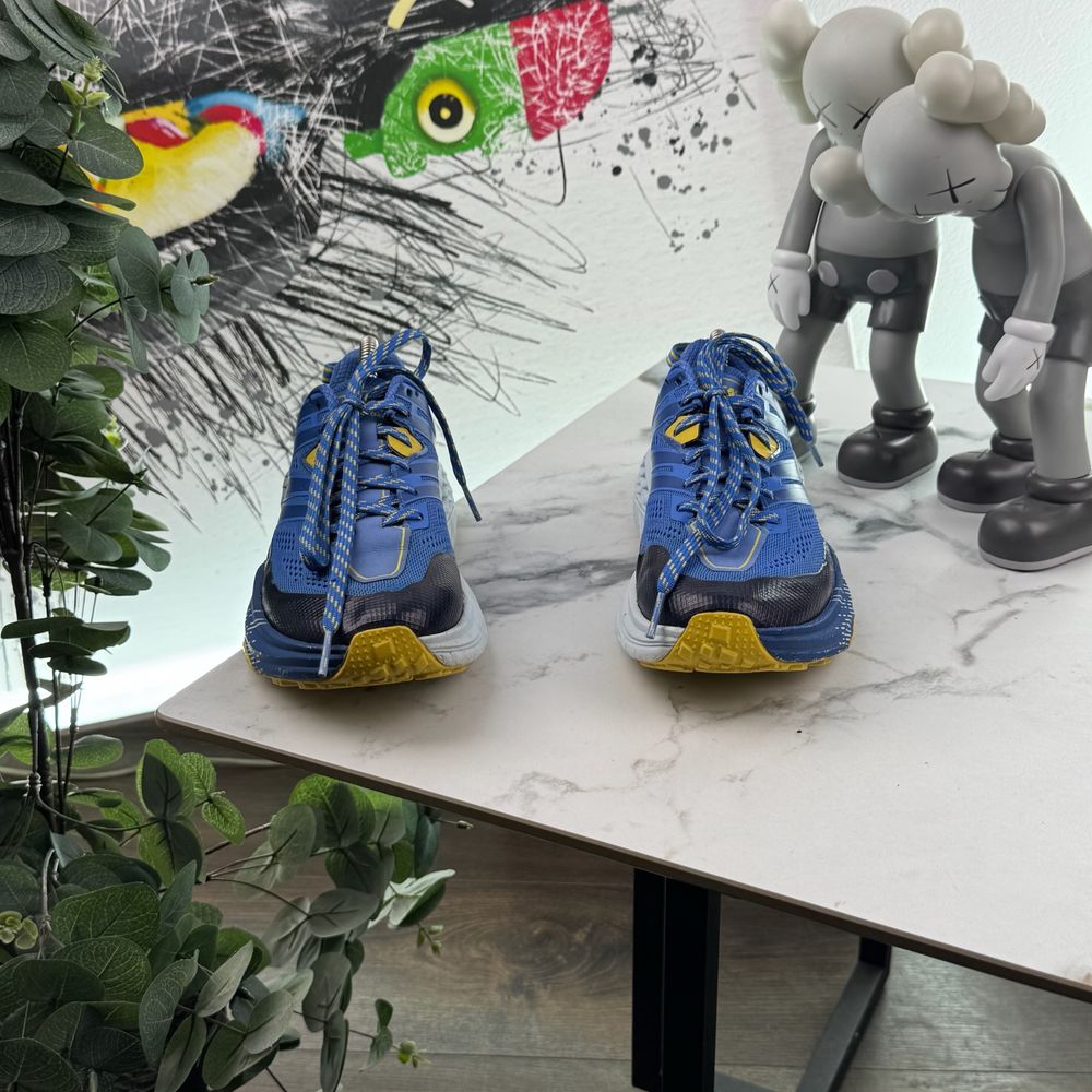 Кросівки Hoka Speedgoat 3 38 розмір 4364