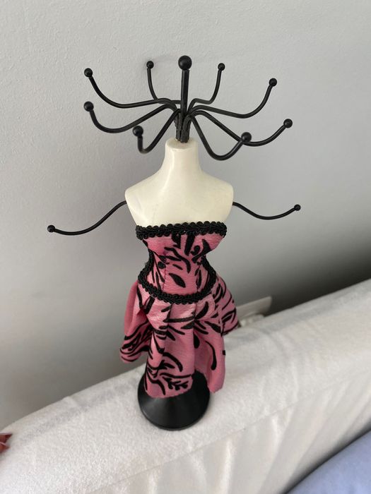 Stojak na biżuterię Home&you sukienka glamour wieszak