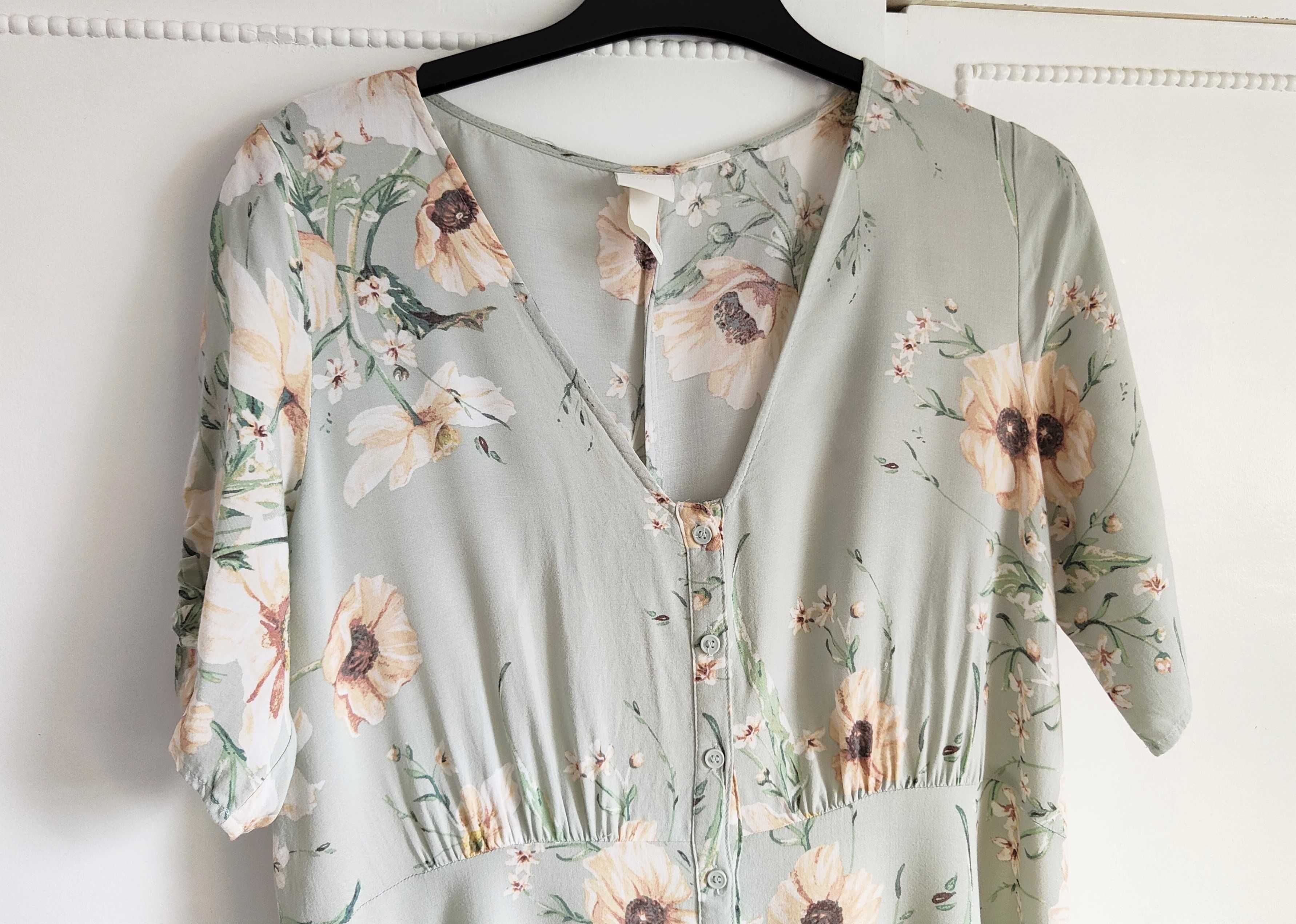 Sukienka H&M w kwiaty 46 3XL floral na lato cottagecore retro guziki