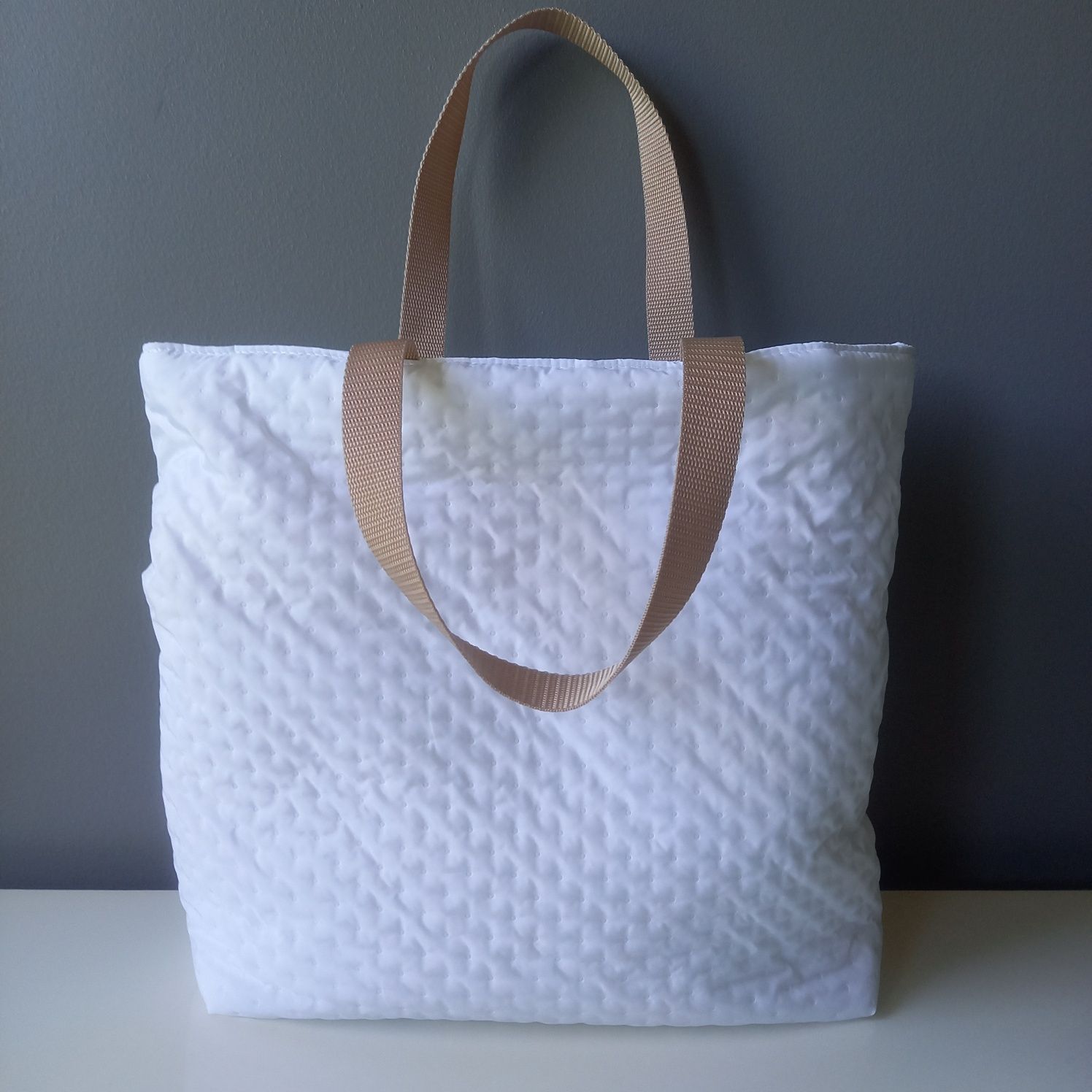 Biała torba shopper A4