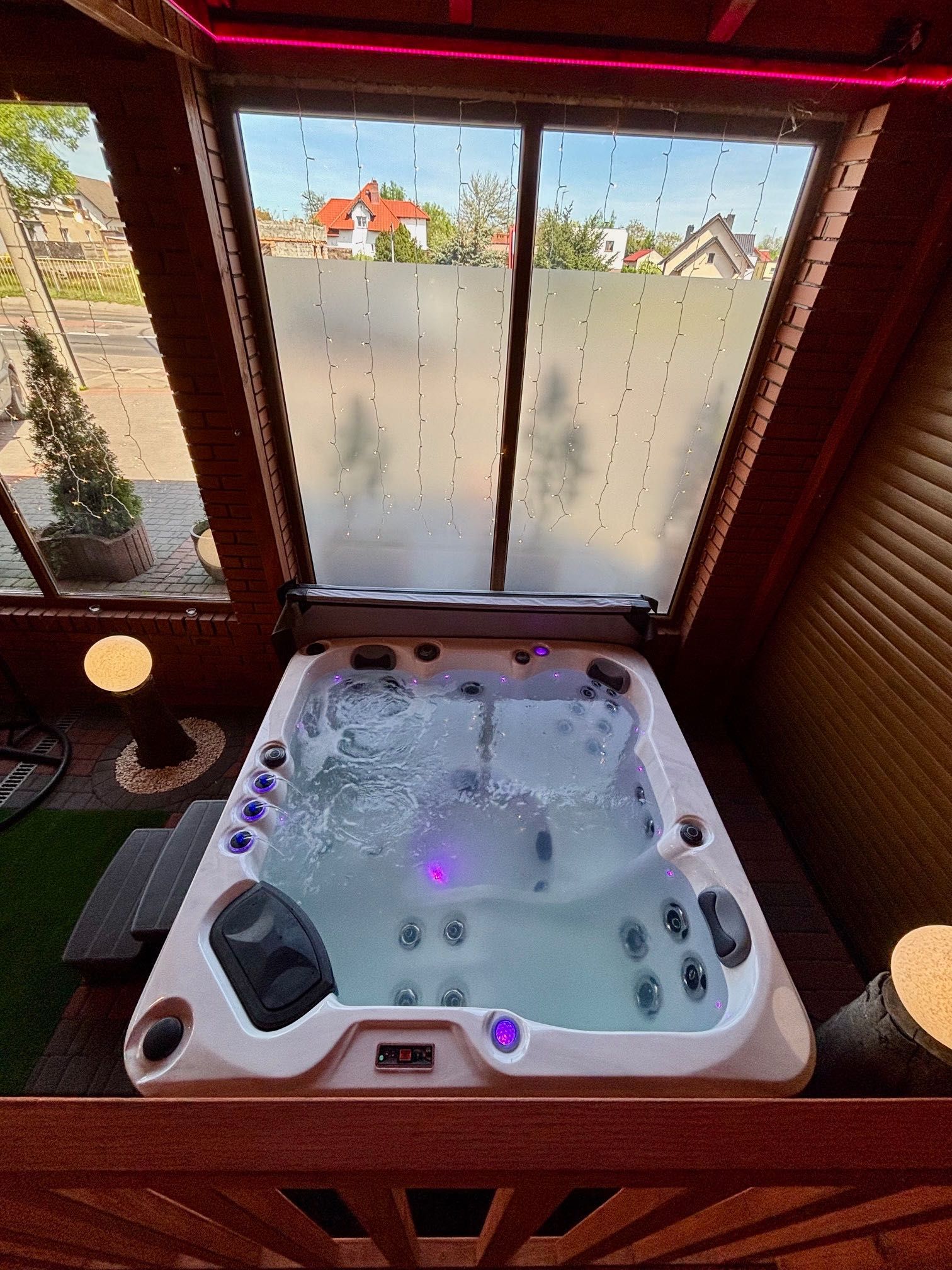 Apartament "Love Heaven" Jacuzzi SPA z wanną z hydromasażem dla Dwojga