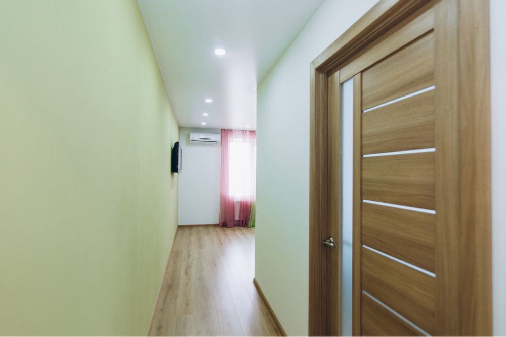 Подобова аренда двокімнатної квартири в центрі міста,вул.Харьківська