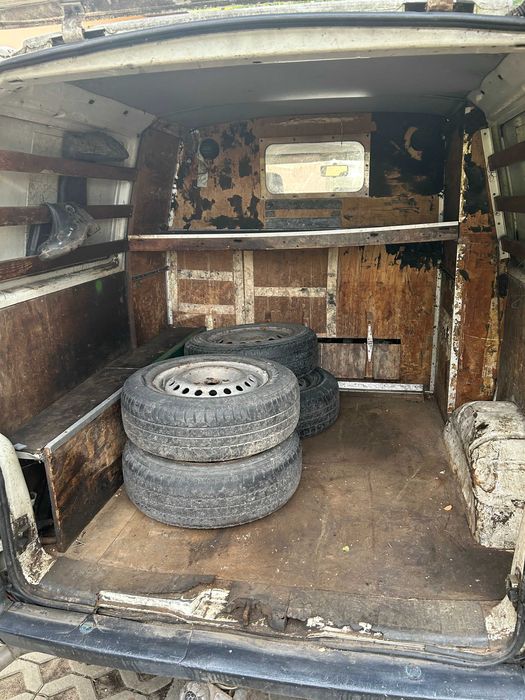 Volkswagen Transporter 4 1.9D