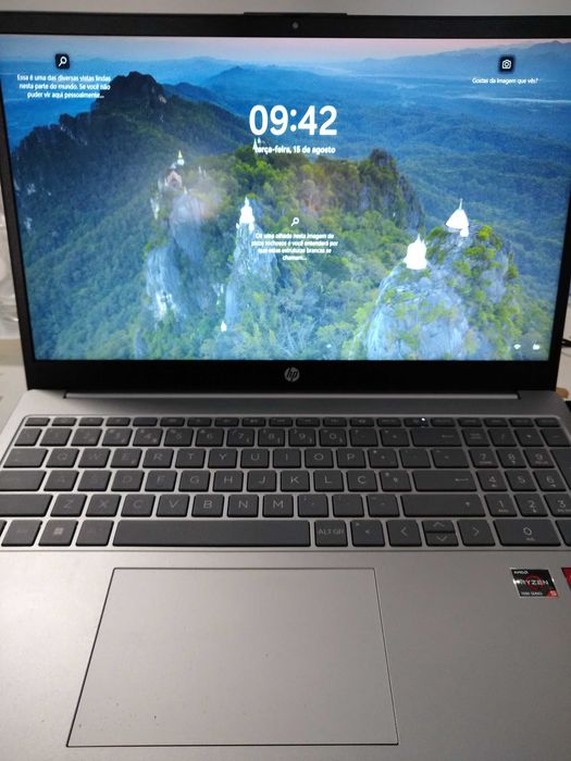 Notebook HP na caixa