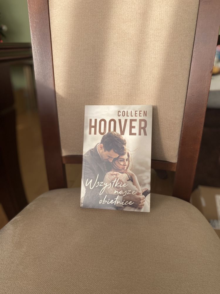 Książka Colleen Hoover "Wszystkie nasze obietnice"