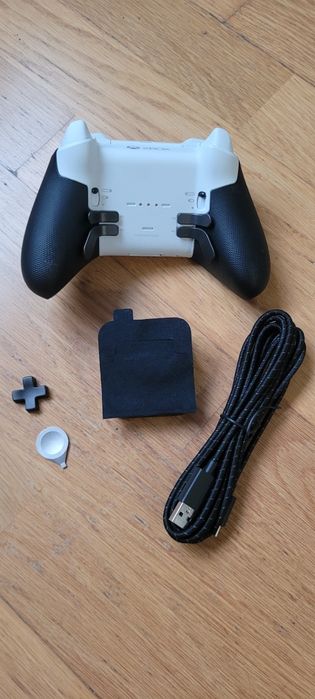 Геймпад Microsoft Official Xbox Wireless BT Elite 2