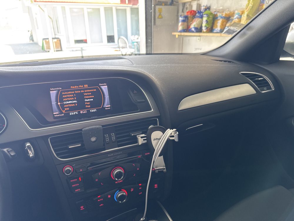 Audi A4 sport 2.0 136cv
