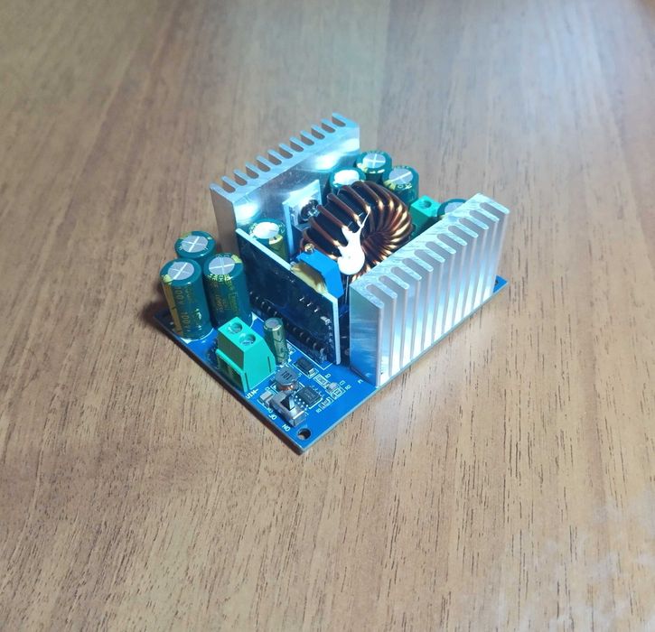 Регульований знижуючий перетворювач DC-DC 12-95V TO 1,5-90V  500W