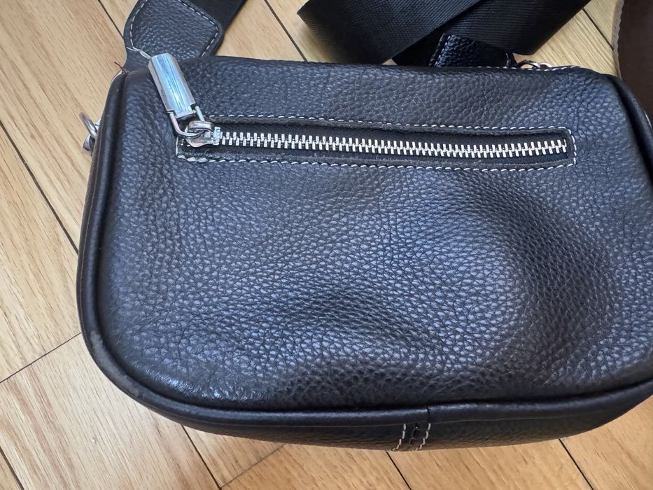 Сумка чорна бежева шкіряна жіноча braska крос боді