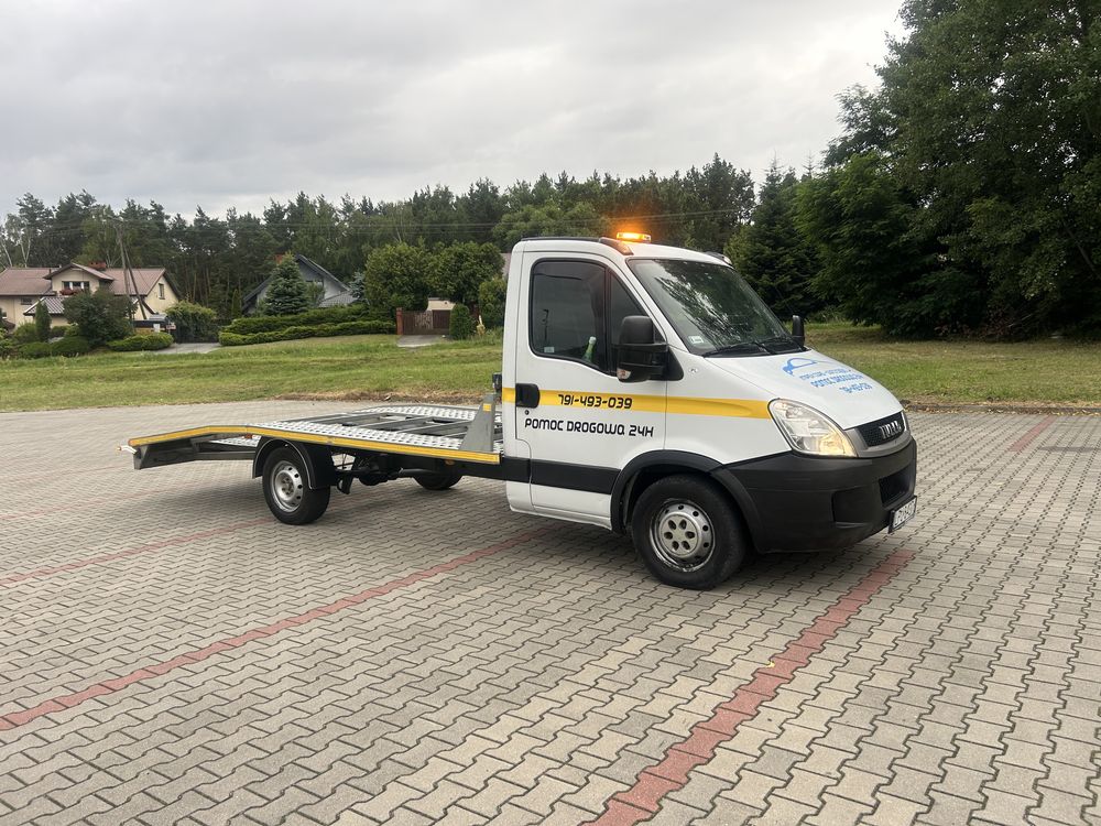 Iveco Daily 2.3HPI 35S11 2011r Autolaweta Pomoc Drogowa Najazd