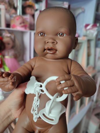 Пупс. Лялька. Кукла 45003 Llorens темношкірий хлопчик. Дитяча іграшка