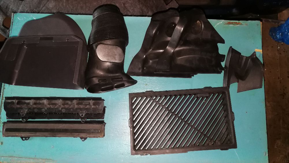 Воздухозаборник патрубок решетка кожух пластик VW T5 T5GP T6 Т5 Т6