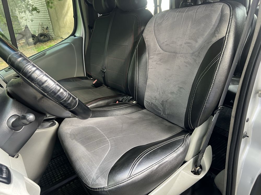 Opel Vivaro Long пассажир 6 мест , категория ..В..