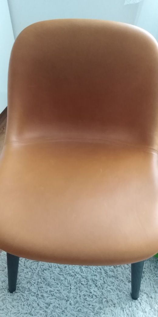 Krzesło ze skóry MUUTO