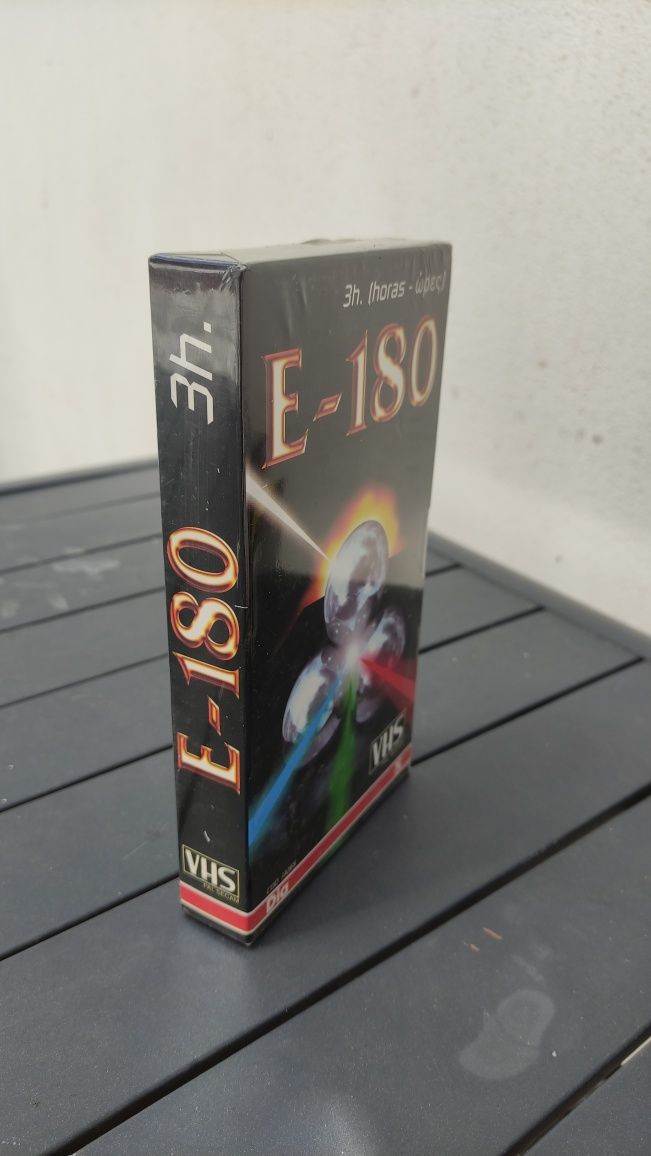 Cassete video VHS virgem no plástico
