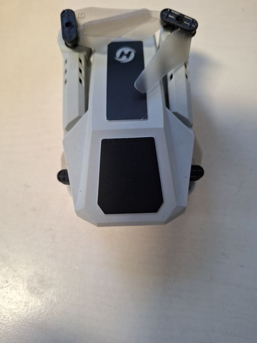 Dron z kamerą  DEERC D20