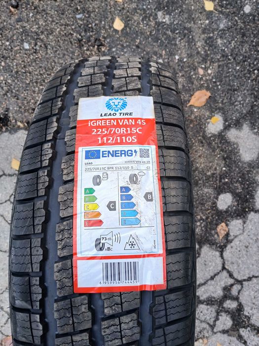 Продам шини 225/70R15C