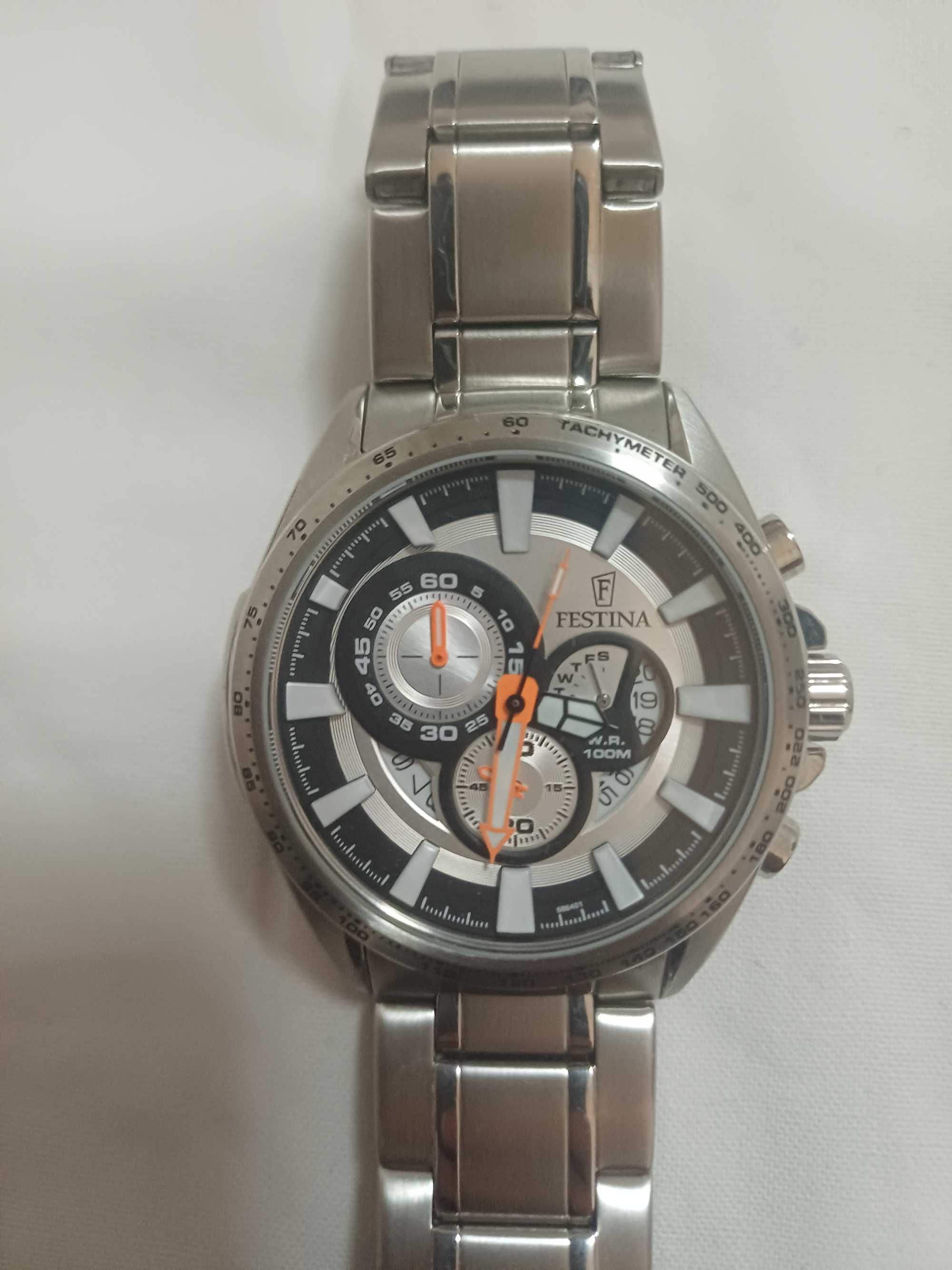 Relógio Festina.
