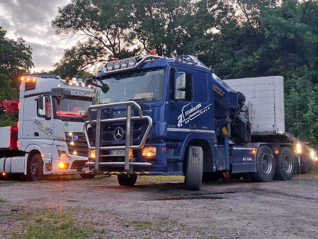 ! BERNI-HOL międzynarodowy transport HDS, niskopodwoziowy, platformą !