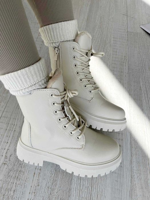 Жіночі зимові черевики (36-41) шкіряні бежеві | сапожки ботинки