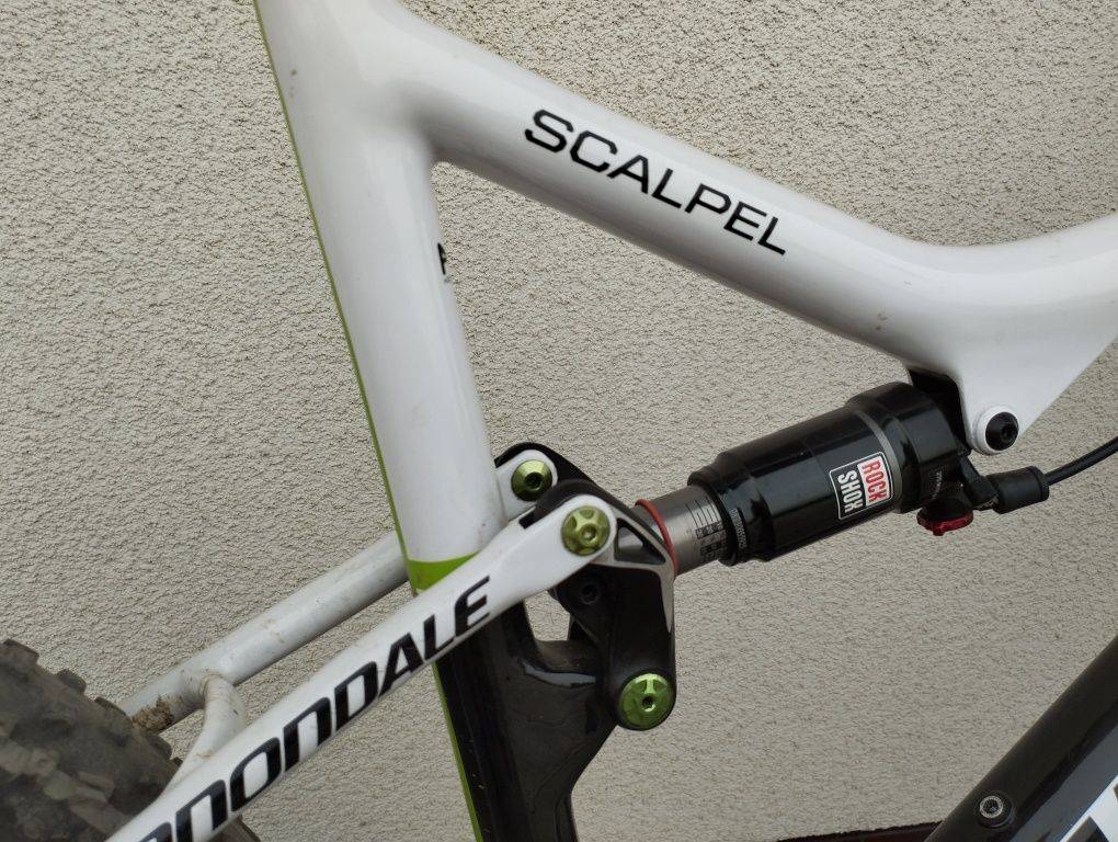 Connondale scalpel SI HM carbon 26