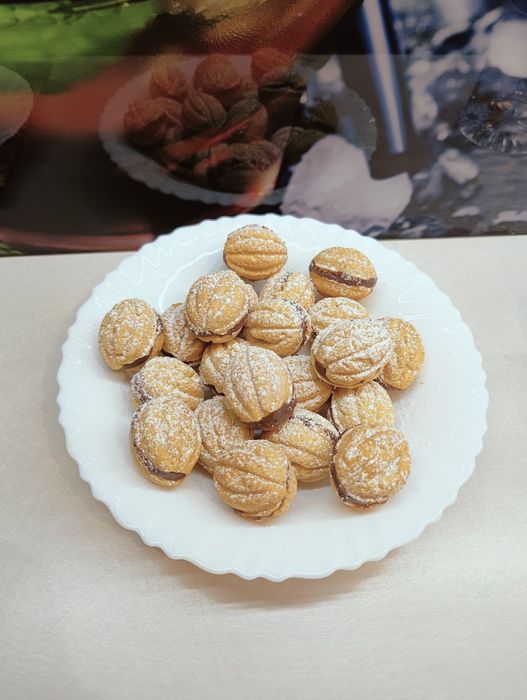 Ciasteczka orzeszki z nadzieniem kakaowym bez laktozy lub zwykłe