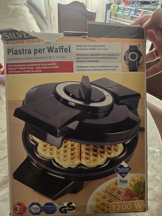 Máquina Waffles nova