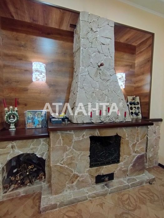 Двухуровневая квартира 135м2 в центре Одессы