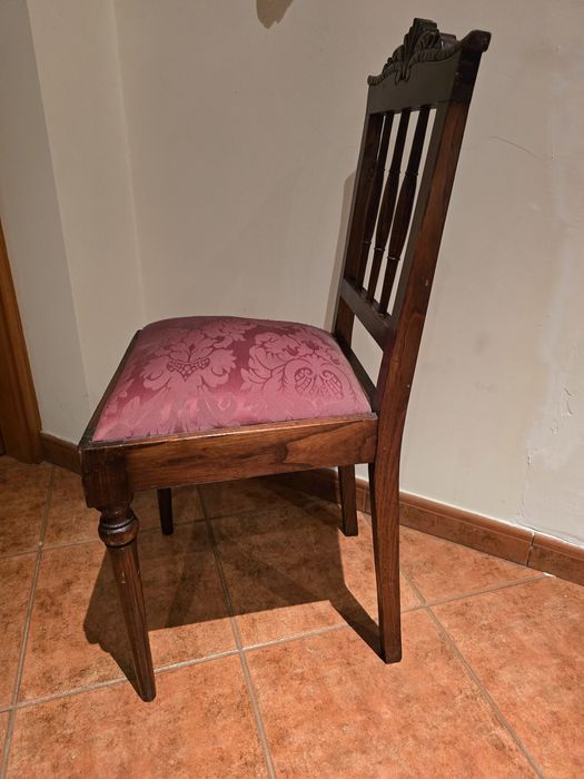 Vendo cadeira antiga