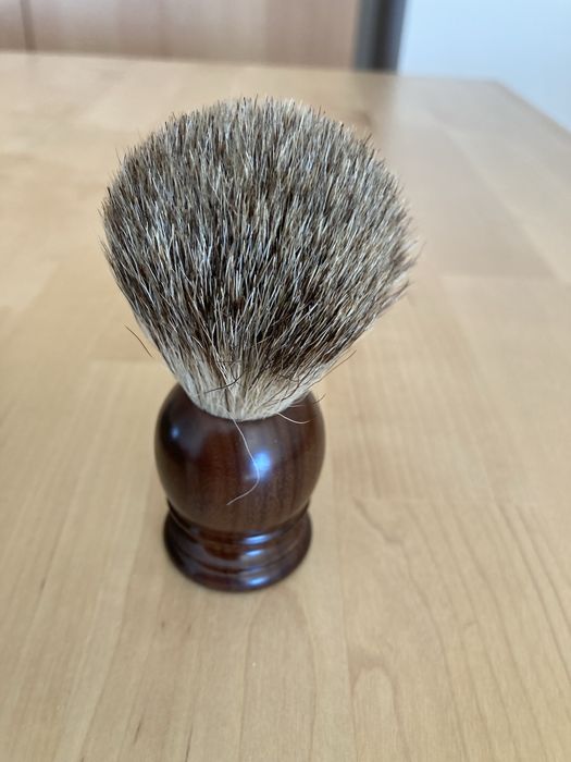 Pinceis para barba em pelo natural. Novos