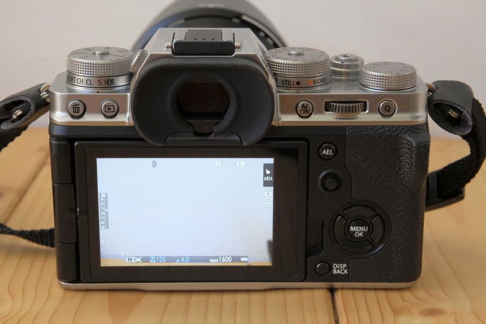 Fujifilm x-t4 com lente Fujinon 16-80 f4 - como novo