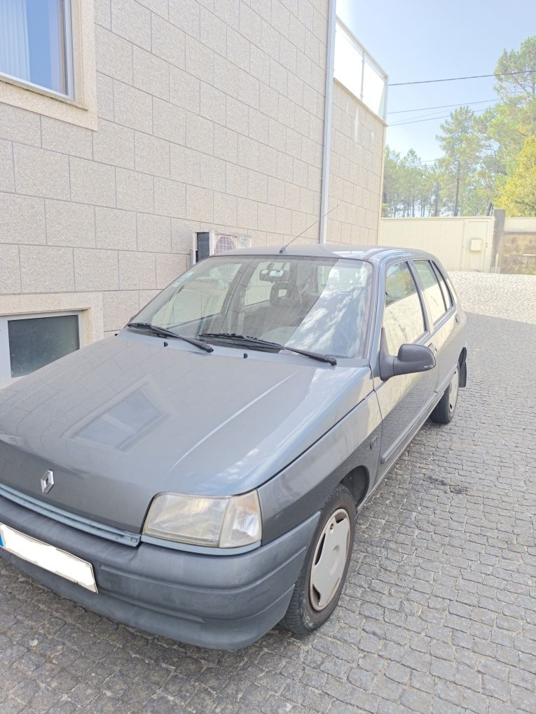 Renault CLIO 1992 (ótimo estado)