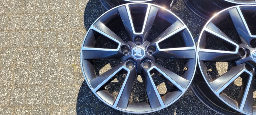 17" Skoda oryginal 5x112  7J et45  Octavia Superb Alufelgi /vw seat