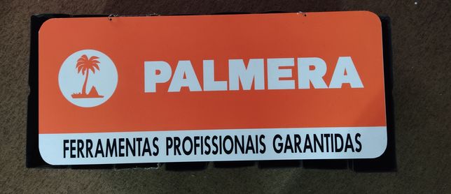 Placa publicitária antiga da empresa Palmera