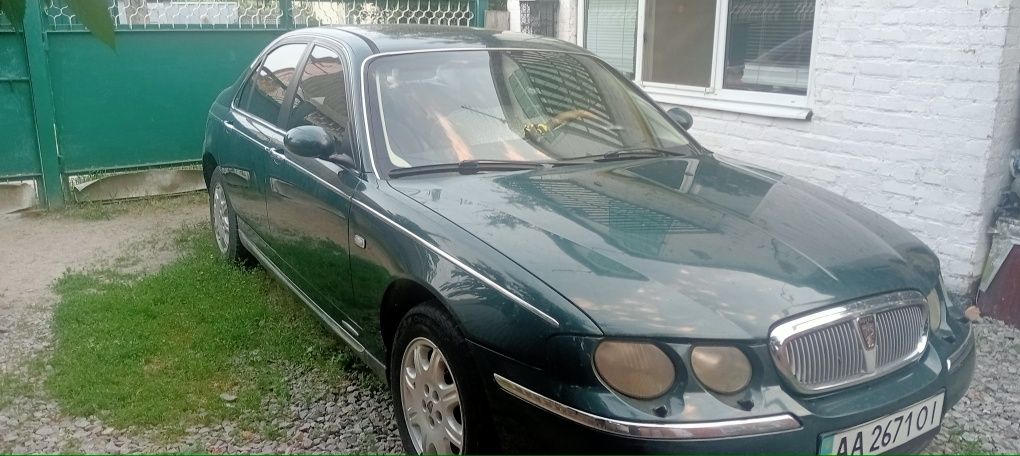 Продаю машину Rover 75