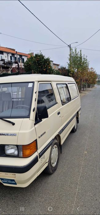 Mitsubishi L300 2.5D – 1993 – 6 lugares