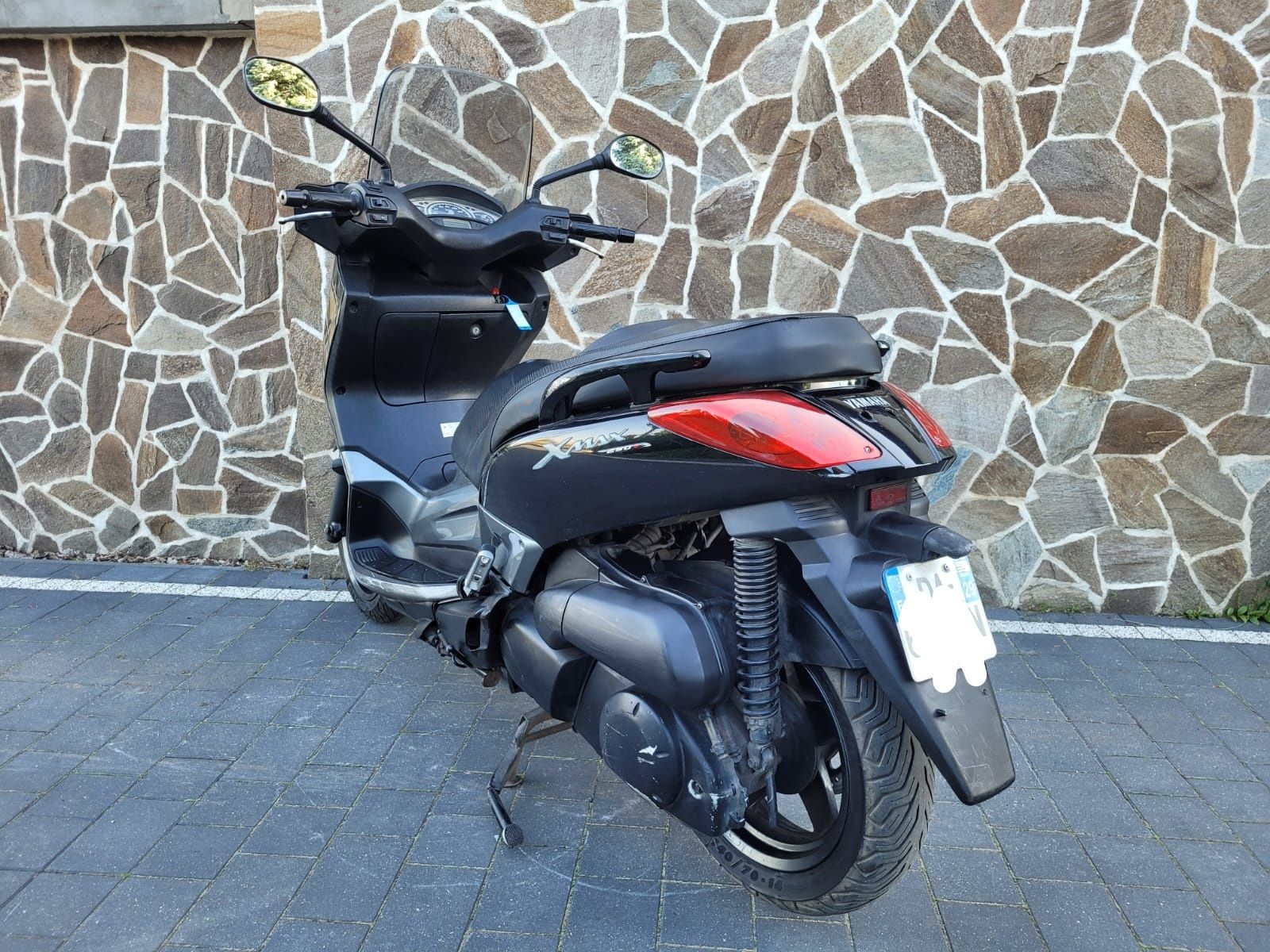 YAMAHA X-MAX  250 ccm 2008 rok sportowy tłumik