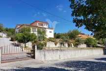 Moradia T7 próxima de Mangualde