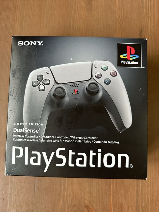 Comando DualSense PlayStation 5 Edição Limitada 30º Aniversário selado