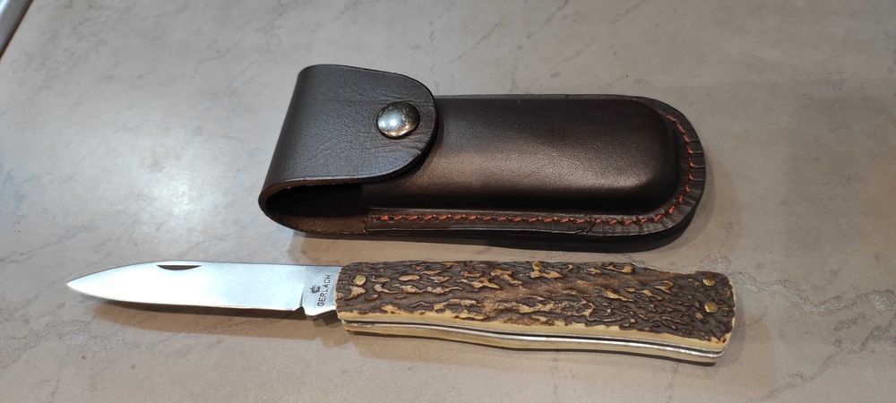 Scyzoryk myśliwski w rogu Gerlach