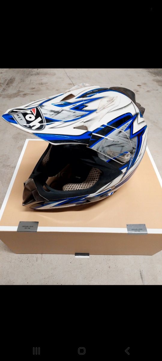 Kask cross airoh