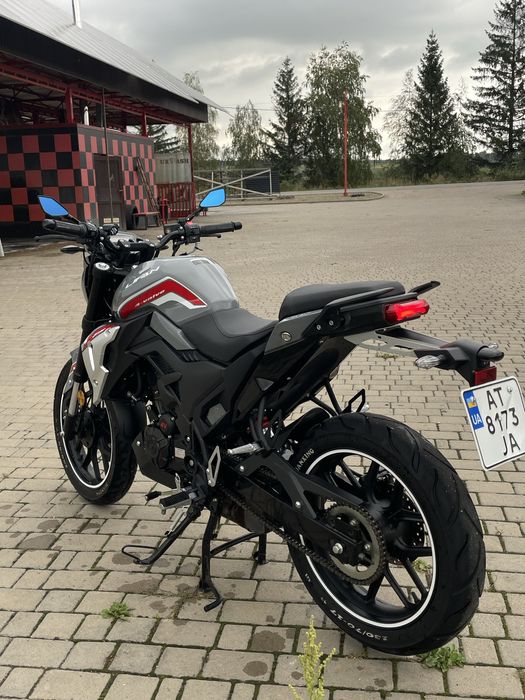 Мотоцикл Lifan sr220 4v