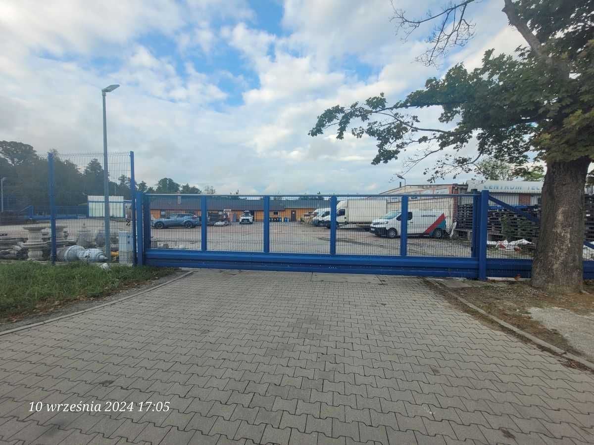 Wysoki płot ogrodzenie bramy wjazdowe na pilota. 3 bramy.3.5m 90mb