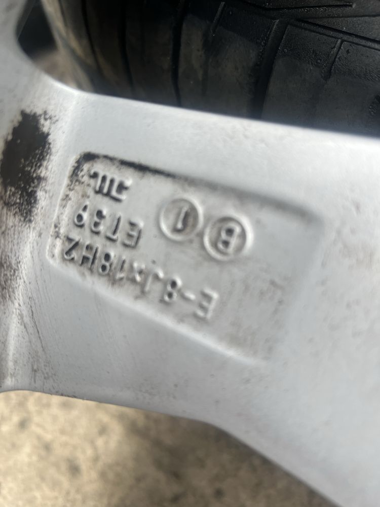 Orginal felgi Audi q2 Q3 q5 18 s sine