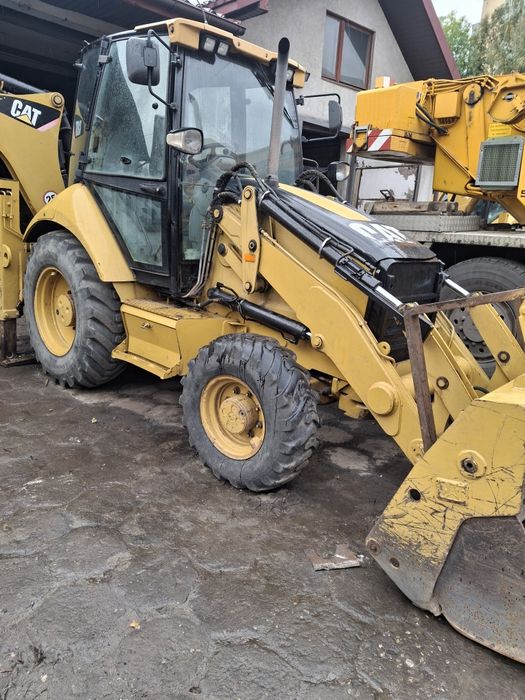 Koparko-ładowarka CAT 428E